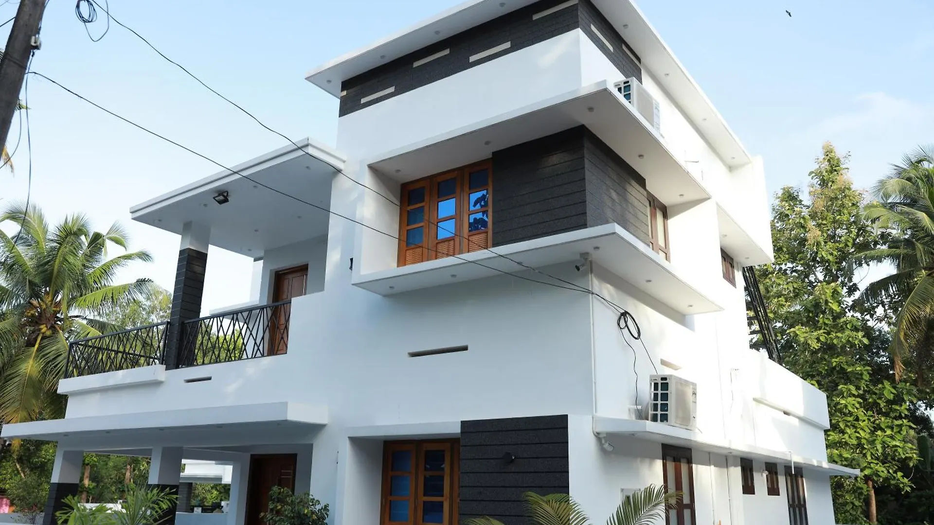 Lavender Villa- A Luxury Stay Nearby Kollam Indien