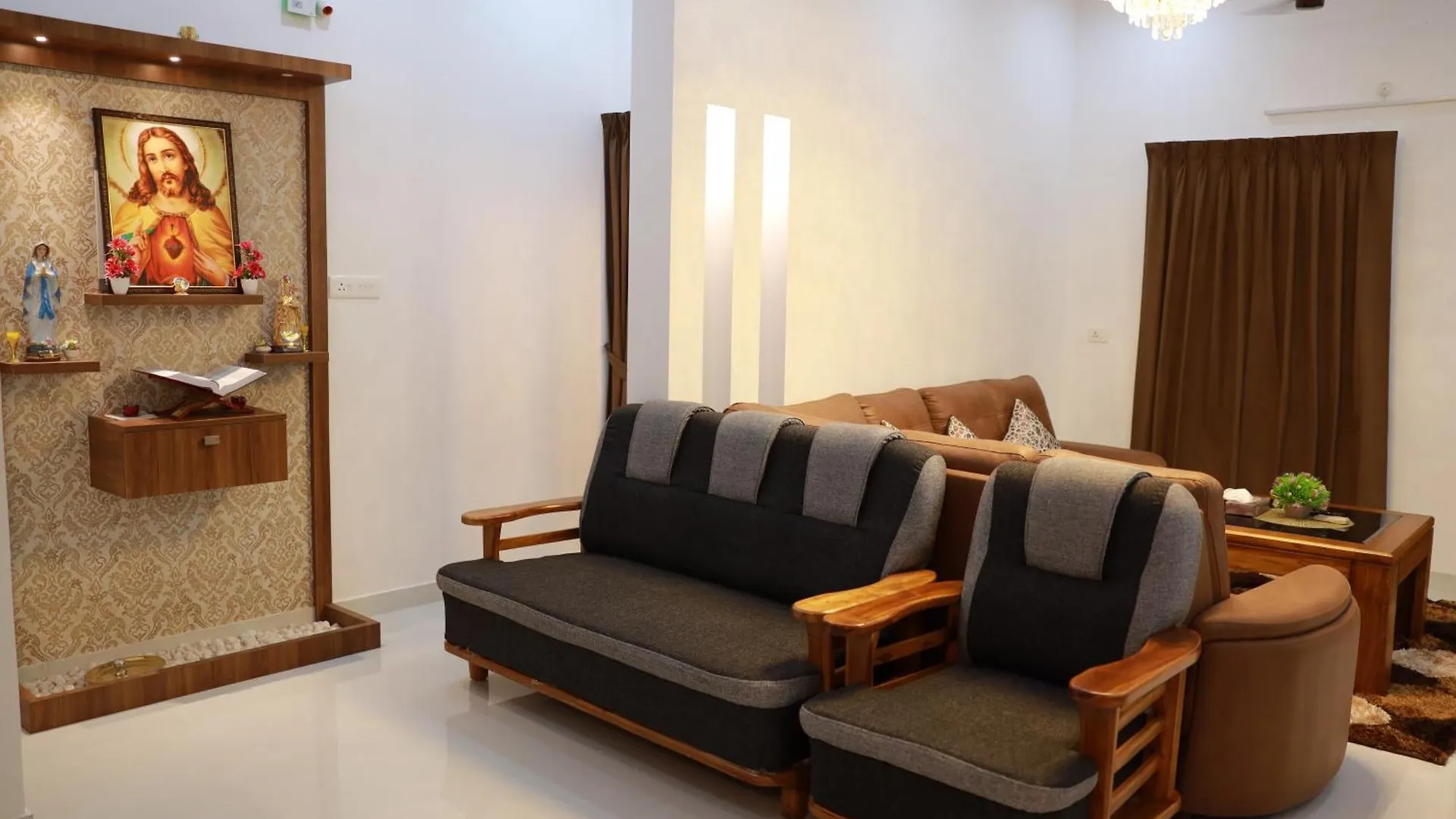 Lavender Villa- A Luxury Stay Nearby Kollam
