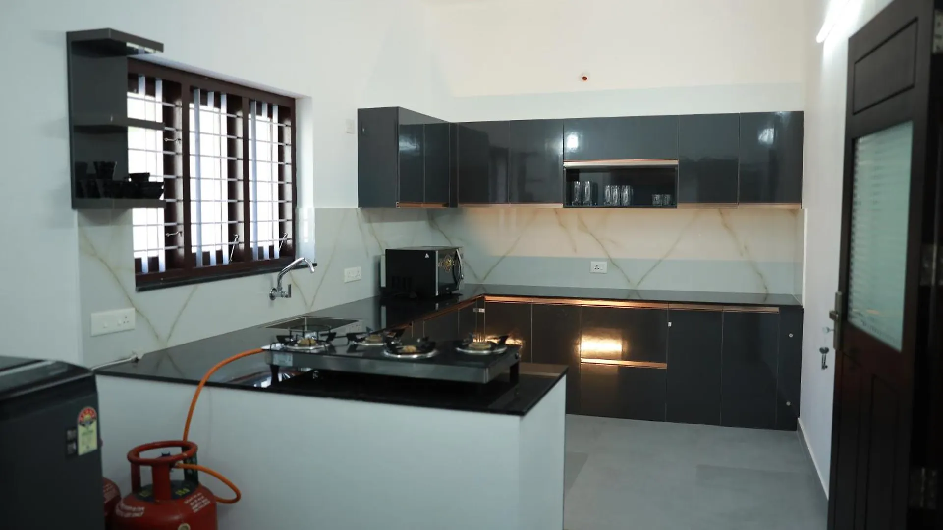 Villa Lavender Villa- A Luxury Stay Nearby Kollam