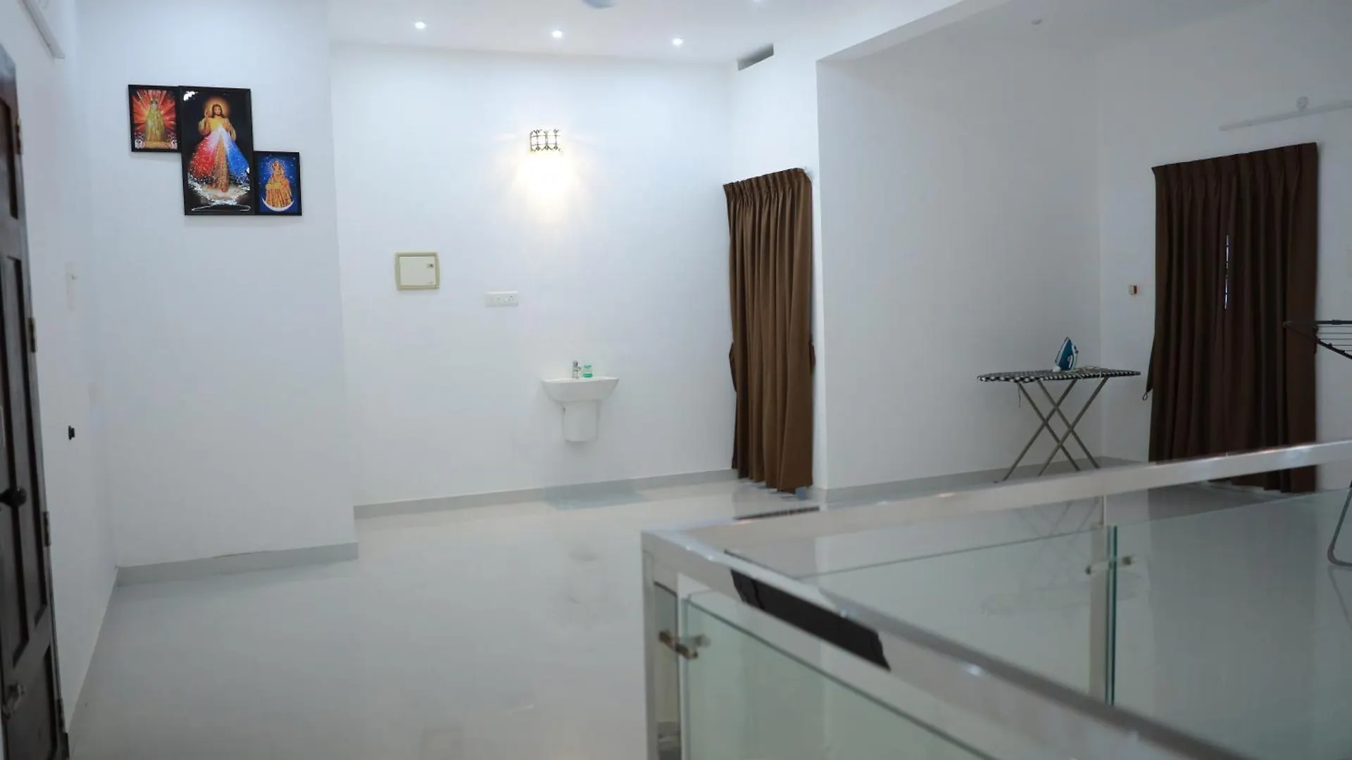 Lavender Villa- A Luxury Stay Nearby Kollam Villa